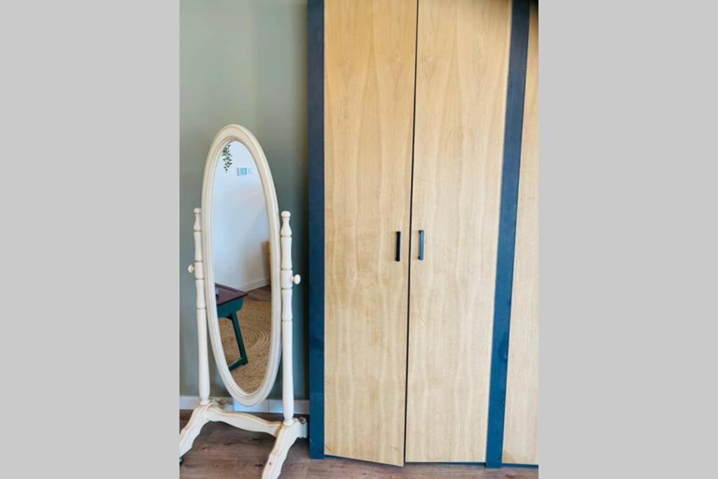 Warm Welkom! Zeer Ruime Prive Studio Met Tuin Harlingen Ngoại thất bức ảnh